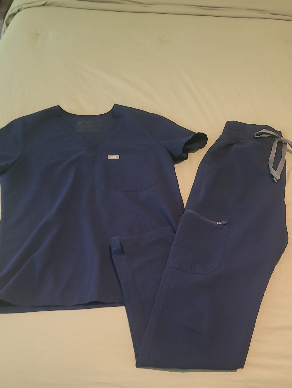 FIGS Navy Blue Scrub Top and Jogger Set